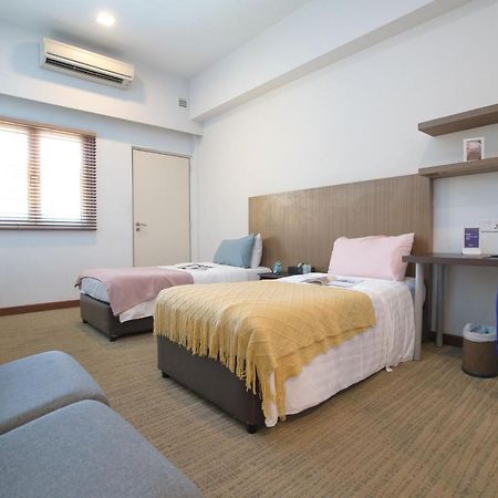 Cove D'Arena Aparthotel สิงคโปร์ ภายนอก รูปภาพ