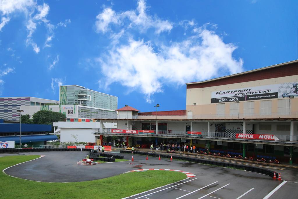 Cove D'Arena Aparthotel สิงคโปร์ ภายนอก รูปภาพ