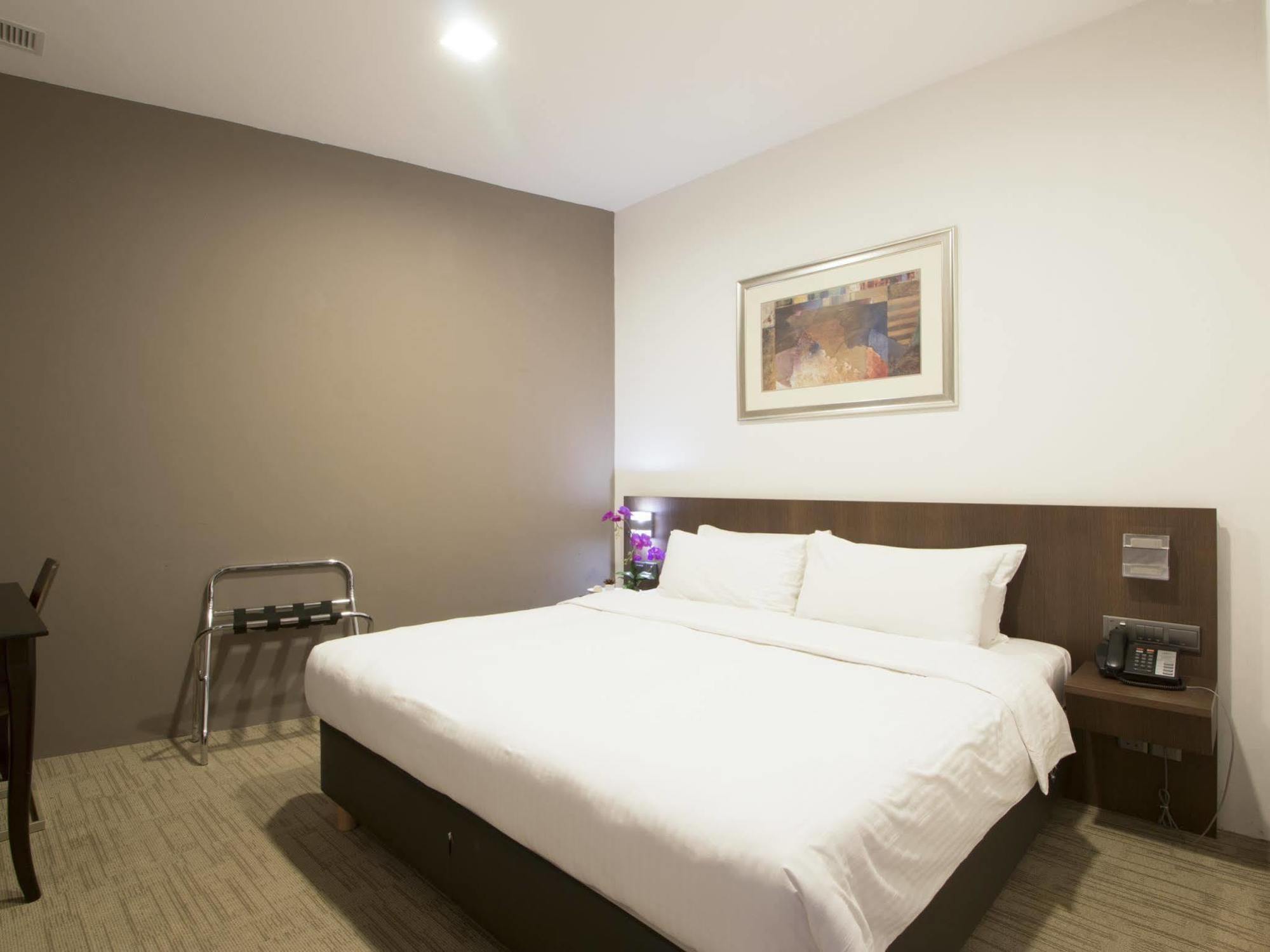 Cove D'Arena Aparthotel สิงคโปร์ ภายนอก รูปภาพ